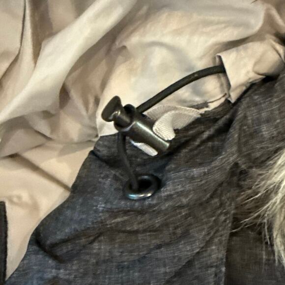 Eddie Bauer Womens Down Puffer Hooded Zip Vest XS Cabincore Faux Fur Insulated - Picture 10 of 12